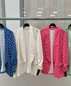 Kurtki Damskie WŁOSKA,Size uni,paczka 6szt, mix kolor