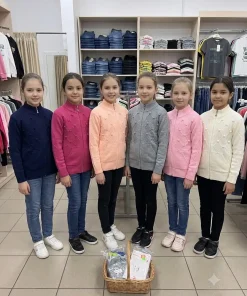 Swetry DZIECIĘCA,size 10-15lat,paczka 6szt, mix kolor