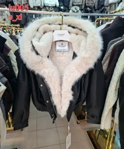 Kurtki skórzane Damskie ,size s-xl,paczka 5szt ,1kolor