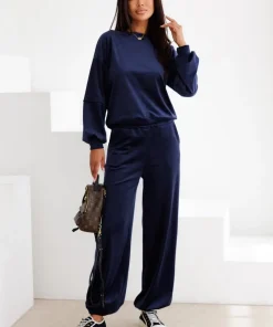 Komplety damskie ,size s/m-m/l,Paczka 4szt ,1kolor