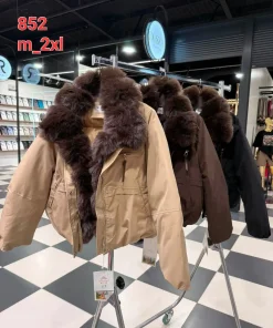 Kurtki Damskie ,size m-2xl,paczka 4szt ,1kolor
