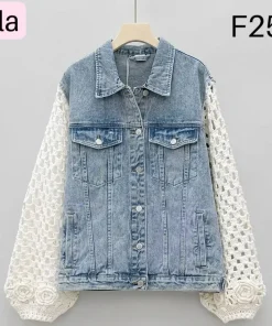 Kurtki Jeansowe damskie, size uni,paczka 4szt,1kolor