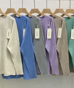 Swetry damskie, size uni,paczka 8szt,mix kolor