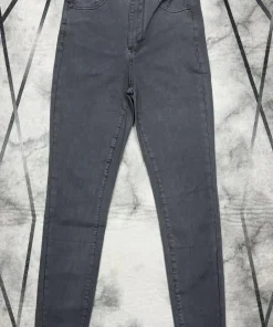 Jeansy damskie,Size xs-xl,paczka 10szt, 1 kolor