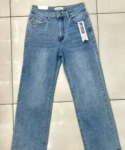Jeansy Damskie,size 38-48,paczka 12szt, 1 kolor