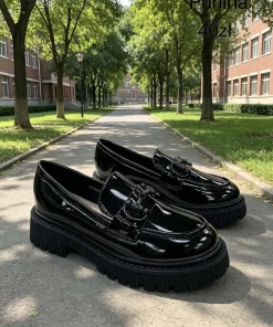 Buty Półbuty DAMSKIE (36-41, 12par)