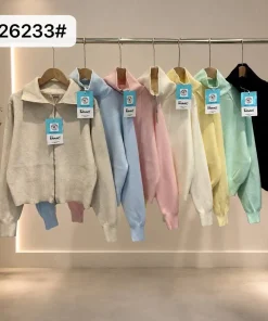 Swetry Damskie, size uni,Paczka 6szt ,mix kolor