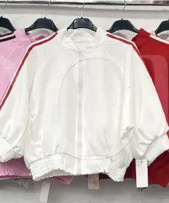 Kurtki Damskie WŁOSKA,Size uni,paczka 6szt, mix kolor