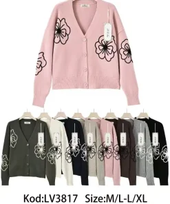 Swetry damskie ,size m/l-l/xl,Paczka 8szt, mix kolor