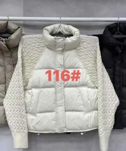 Kurtki Damskie,size s-m,Paczka 4szt,1kolor