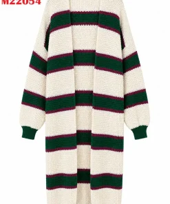 Swetry Damskie ,Size uni ,paczka 4szt, 1 kolor