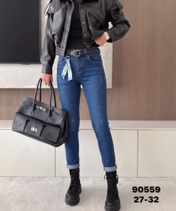 Jeansy Damskie,size 27-32,Paczka 12szt ,1kolor
