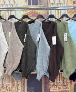 Swetry Damskie WŁOSKA,Size uni,paczka 6szt, mix kolor