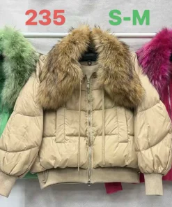 Kurtki Damskie,size s-m,Paczka 4szt ,1 kolor