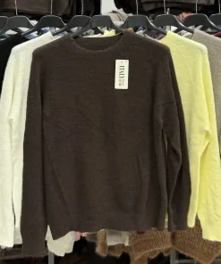 Swetry damskie,size uni,paczka 6szt,mix kolor