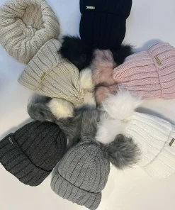 Komplety Czapki damskie,paczka 12szt,mix kolor