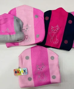 Czapki DZIECIĘCA ,paczka 10szt,mix kolor