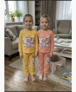 Spodnie DZIECIĘCA,size 3-8lat,paczka 5szt,1kolor