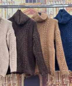 Swetry Damskie WŁOSKA,Size uni,paczka 6szt, mix kolor