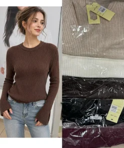 Swetry damskie ,size uni,Paczka 8szt ,mix kolor