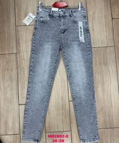 Jeansy Damskie,size 30-38,Paczka 12szt,1kolor