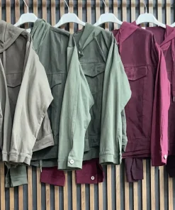Kurtki Damskie WŁOSKA,Size uni,paczka 6szt, mix kolor