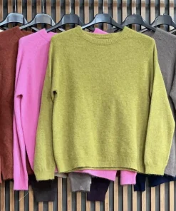 Swetry Damskie WŁOSKA,Size uni,paczka 6szt, mix kolor