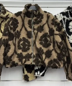 Kurtki Damskie WŁOSKA,Size uni,paczka 6szt, mix kolor
