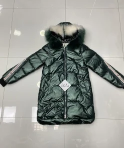 Kurtki Damskie,size m-2xl,Paczka 4szt ,1kolor