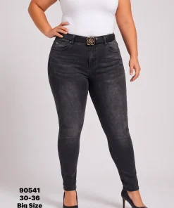 Jeansy Damskie,size 30-36,Paczka 12szt ,1kolor