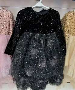 Sukienki DZIECIĘCE,size 4-14lat,Paczka 6szt,1kolor