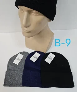 Czapki MĘSKA , paczka 12szt,mix kolor
