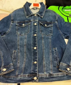 Kurtki Jeansowe Damskie,size 2xl-7xl,Paczka 10szt ,1 kolor