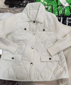 Kurtki Damskie,size uni,paczka 5szt,1kolor
