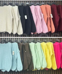 Swetry Damskie WŁOSKA,Size uni,paczka 6szt, mix kolor
