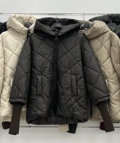 Kurtki damskie,size uni,Paczka 6szt,mix kolor