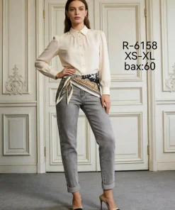 Jeansy damskie ,size xs-xl,Paczka 12szt ,1kolor