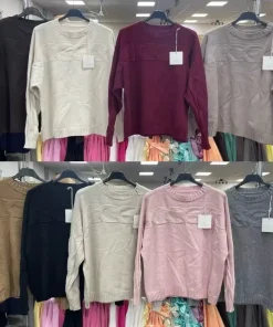 Swetry Damskie WŁOSKA,Size uni,paczka 6szt, mix kolor