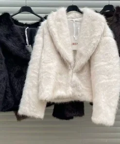 Kurtki Damskie WŁOSKA,Size uni,paczka 6szt, mix kolor