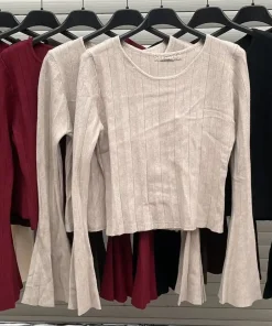 Swetry Damskie WŁOSKA,Size uni,paczka 6szt, mix kolor