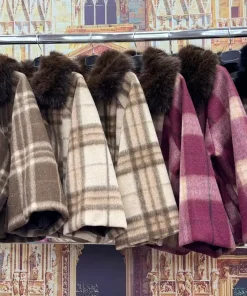 Kurtki Damskie WŁOSKA,Size uni,paczka 6szt, mix kolor