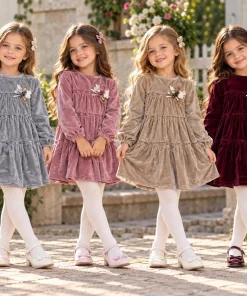 Sukienki DZIECIĘCA,size 3-6lat,Paczka 4szt,1kolor
