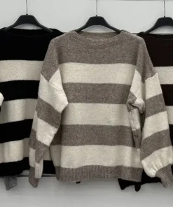 Swetry DAMSKI ,size uni,Paczka 6szt,mix kolor