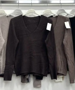 Swetry Damskie WŁOSKA,Size uni,paczka 6szt, mix kolor
