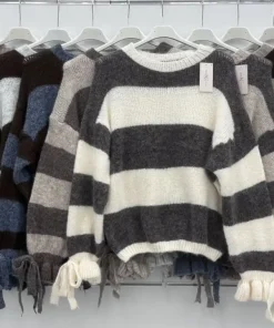 Swetry damskie ,size uni,Paczka 6szt,mix kolor