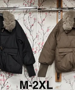 Kurtki Damskie,size m-2xl,Paczka 4szt,1kolor