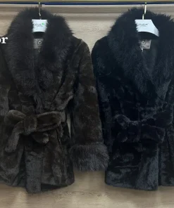 Kurtki DAMSKA,size s-l,Paczka 6szt,1kolor