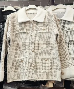 Kurtki Damskie,size m/l-xl/2xl,Paczka 8szt,mix kolor